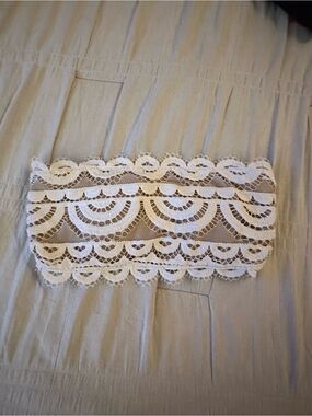 PILYQ WHITE LACE Bandeau SWIM TOP